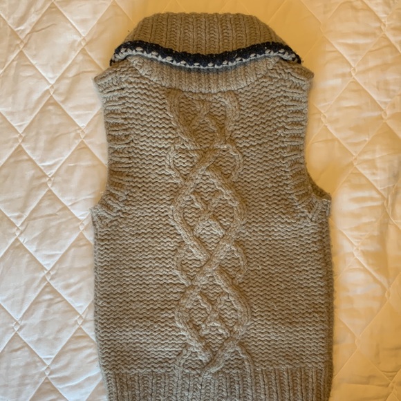 Abercrombie & Fitch - Wool vest - Picture 2 of 5